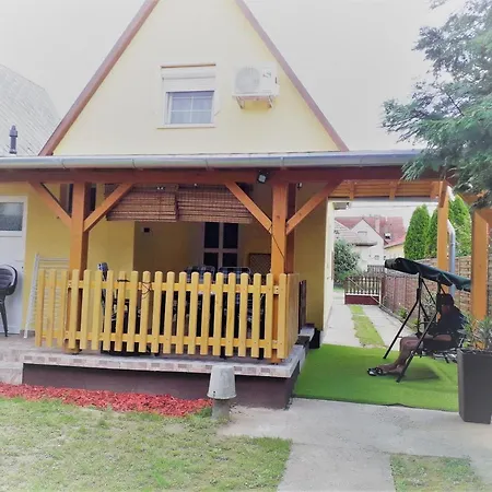 Tatil Evi Napocska Vendeghaz